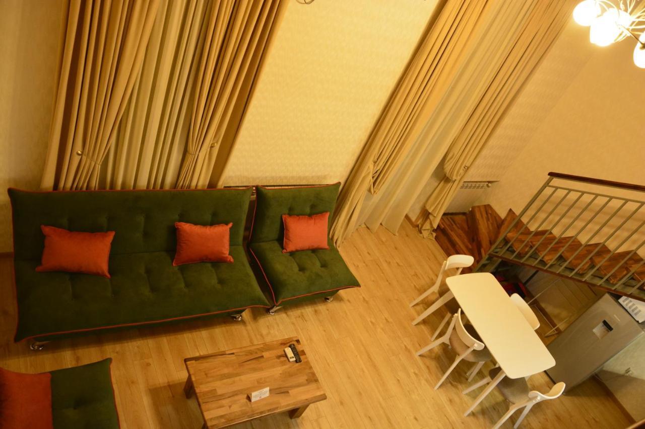 Full Comfort Apartment On Aghmashenebeli Tbiliszi Kültér fotó